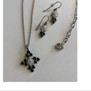 Swarovski Art Deco Style Necklace and Earrings Set